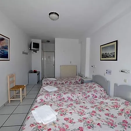 King Thiras Hotel 2*